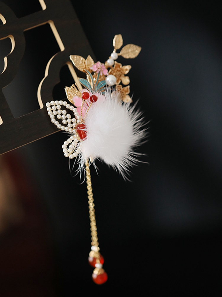 Fluffy Hair Clips for Kids, Ancient Style Hanfu & Qipao Accessories, Fairy Side Clips for Autumn and Winter Fluffy Hair Clips for Kids, Ancient Style Hanfu & Qipao Accessories, Fairy Side Clips for Autumn and Winter