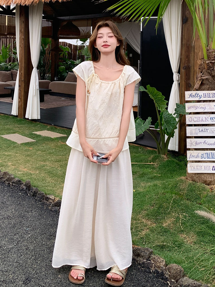 Forest-Themed Relaxed Leisure Set for Women - Summer 2025 Loose Doll Shirt & Wide-Leg Pants - Petite Two-Piece Outfit Forest-Themed Relaxed Leisure Set for Women - Summer 2025 Loose Doll Shirt & Wide-Leg Pants - Petite Two-Piece Outfit