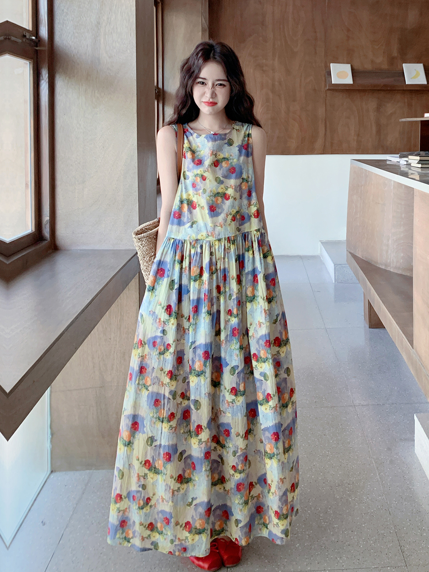 French Floral Sleeveless Dress for Women - 2025 Summer High-End Loose Vacation Style Long Dress French Floral Sleeveless Dress for Women - 2025 Summer High-End Loose Vacation Style Long Dress