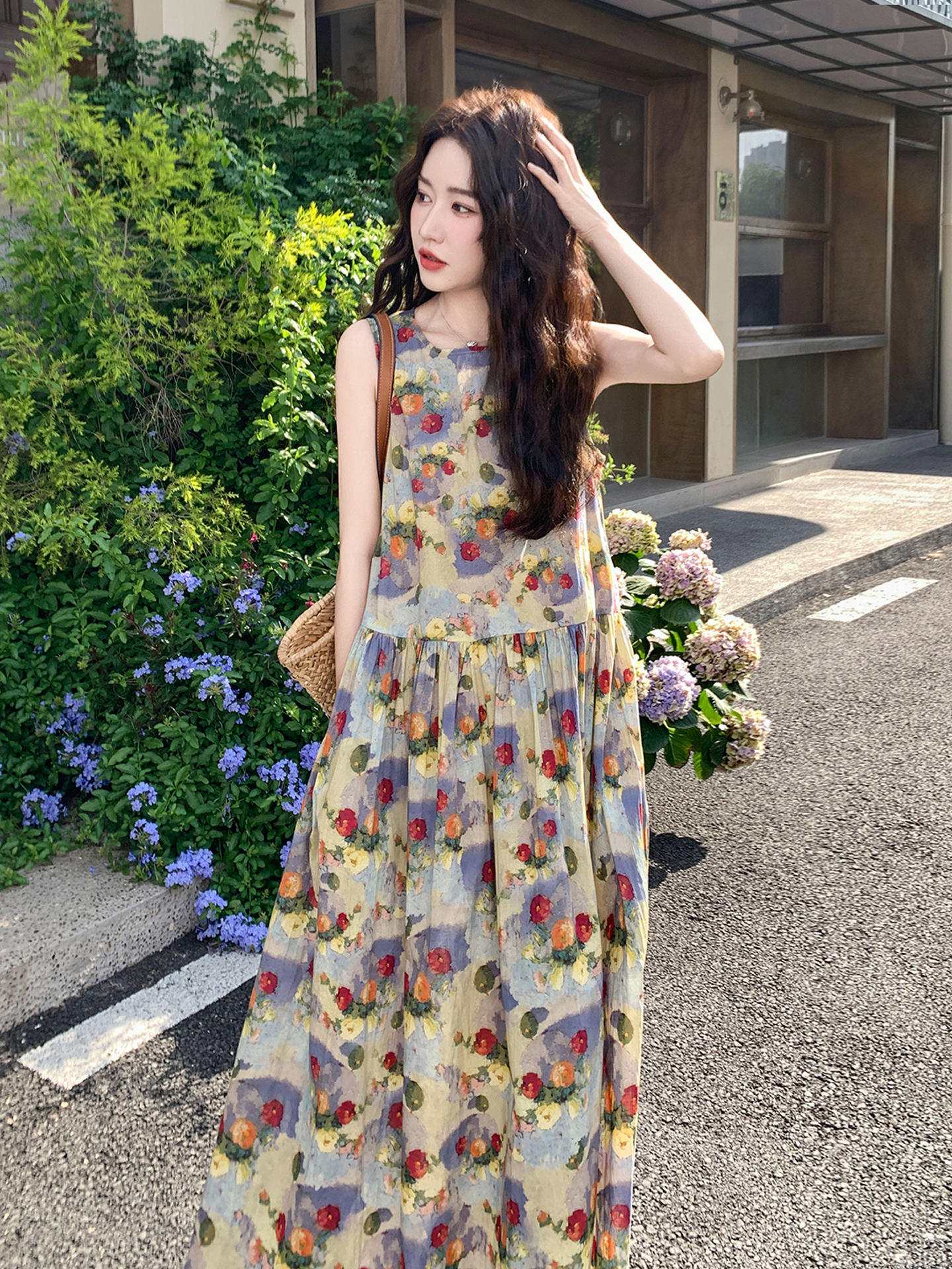 French Floral Sleeveless Dress for Women - 2025 Summer High-End Loose Vacation Style Long Dress French Floral Sleeveless Dress for Women - 2025 Summer High-End Loose Vacation Style Long Dress