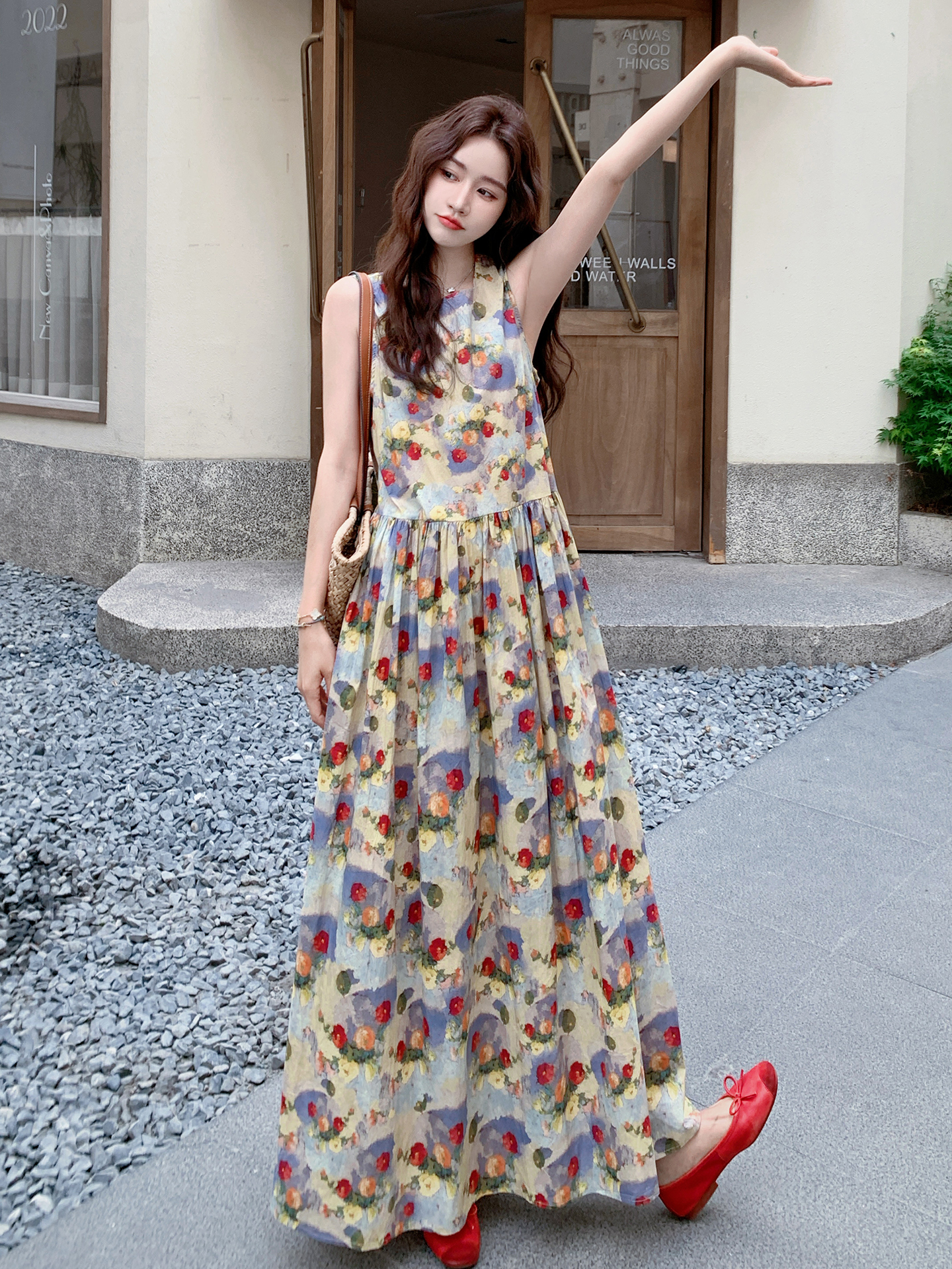French Floral Sleeveless Dress for Women - 2025 Summer High-End Loose Vacation Style Long Dress French Floral Sleeveless Dress for Women - 2025 Summer High-End Loose Vacation Style Long Dress