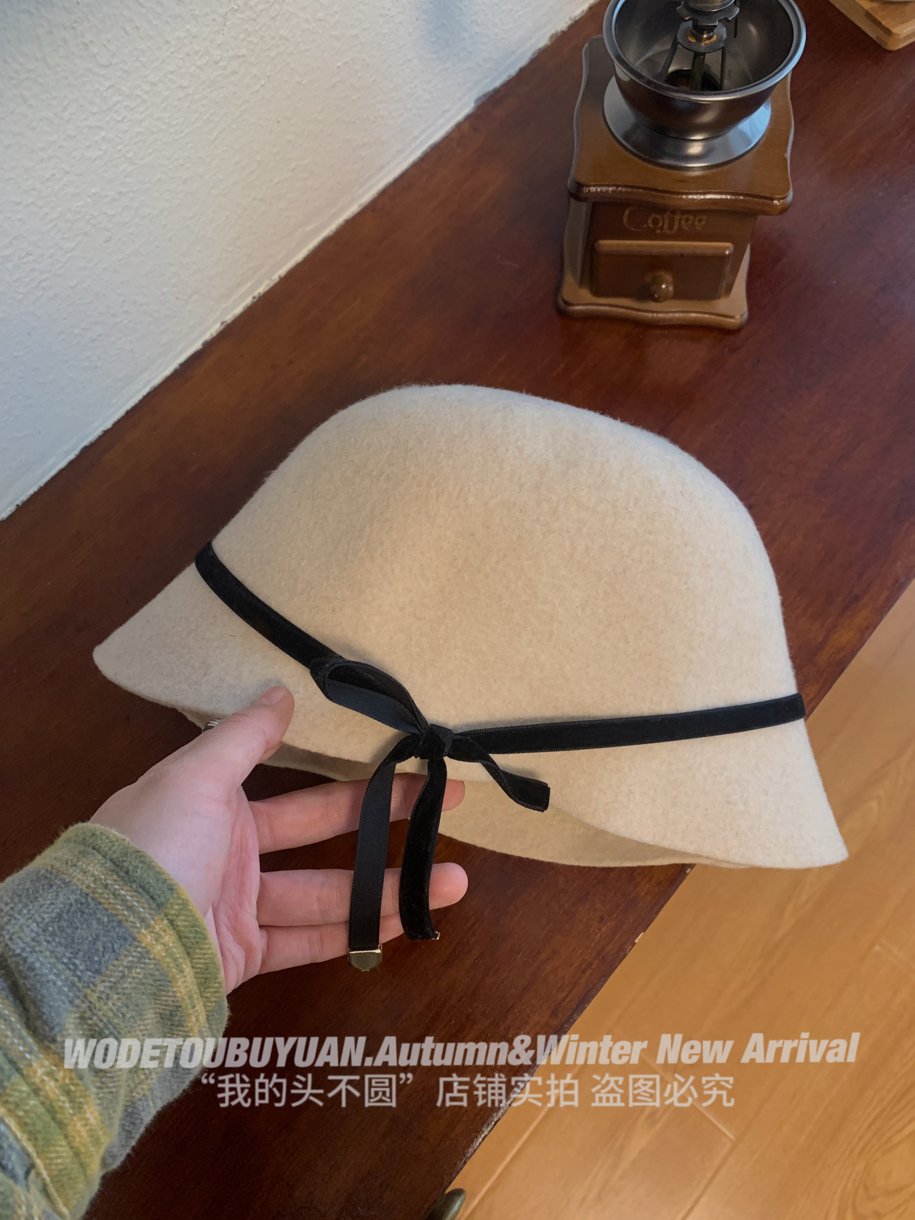 French Hepburn Style Bow Tie Bucket Hat for Women - High-Quality Felt, Autumn/Winter Fashion Accessory