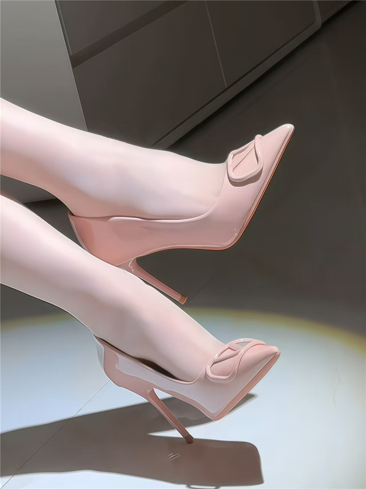 French Pointed Toe High Heels for Women - 2025 Spring/Summer Elegant Thin Heel Patent Leather Celebrity Style Shoes French Pointed Toe High Heels for Women - 2025 Spring/Summer Elegant Thin Heel Patent Leather Celebrity Style Shoes