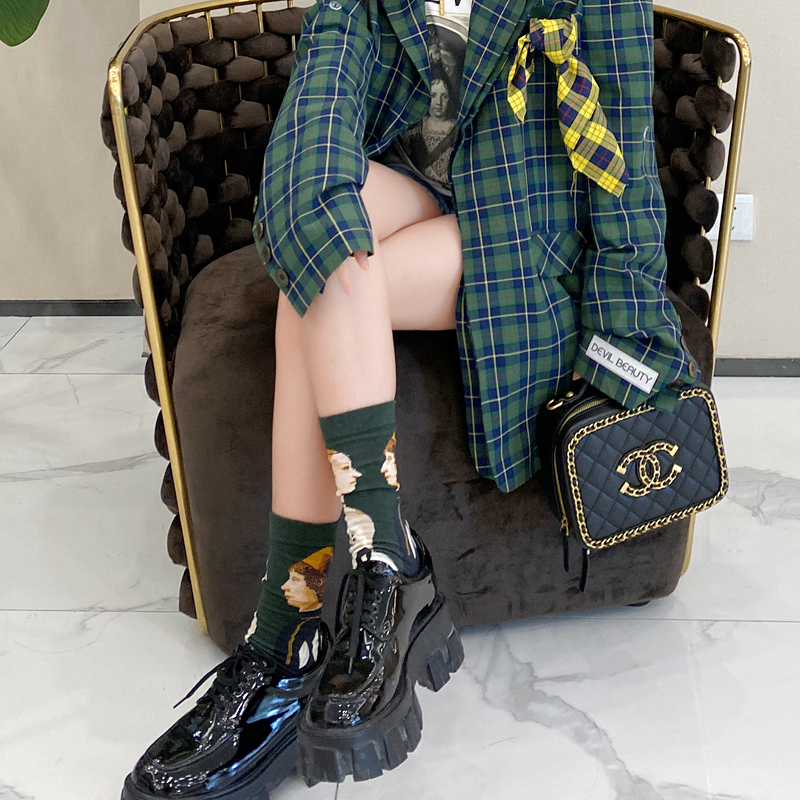 French Retro Colorful Mid-Calf Socks for Men and Women - Trendy 2025 Autumn Pure Cotton Couples Socks French Retro Colorful Mid-Calf Socks for Men and Women - Trendy 2025 Autumn Pure Cotton Couples Socks