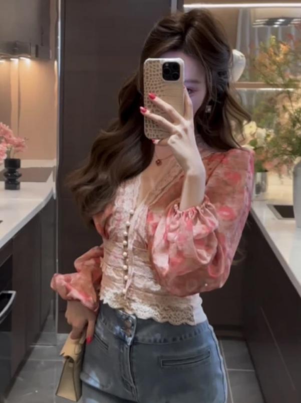 French Romantic Lace Spliced V-Neck Floral Shirt for Women - Spring Waist-Cinching Slim Top, Perfect for 90s and Y2K Styles