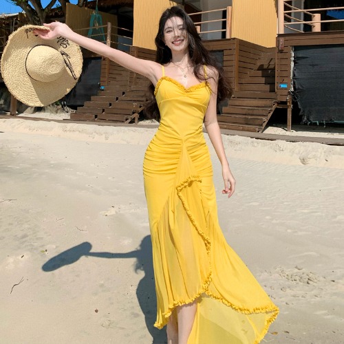 French-Style Black Bodycon Mesh Spaghetti Strap Split Dress with Waist-Cinching Slimming Effect for Beach Vacation