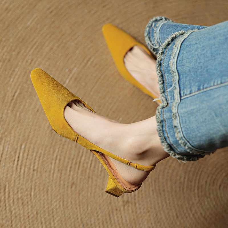 French-Style Chunky-Heeled Closed-Toe Sandals for Women - 2025 Spring/Summer Retro Minimalist Suede Mid-Heel Shoes