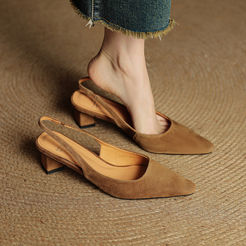 French-Style Chunky-Heeled Closed-Toe Sandals for Women - 2025 Spring/Summer Retro Minimalist Suede Mid-Heel Shoes French-Style Chunky-Heeled Closed-Toe Sandals for Women - 2025 Spring/Summer Retro Minimalist Suede Mid-Heel Shoes
