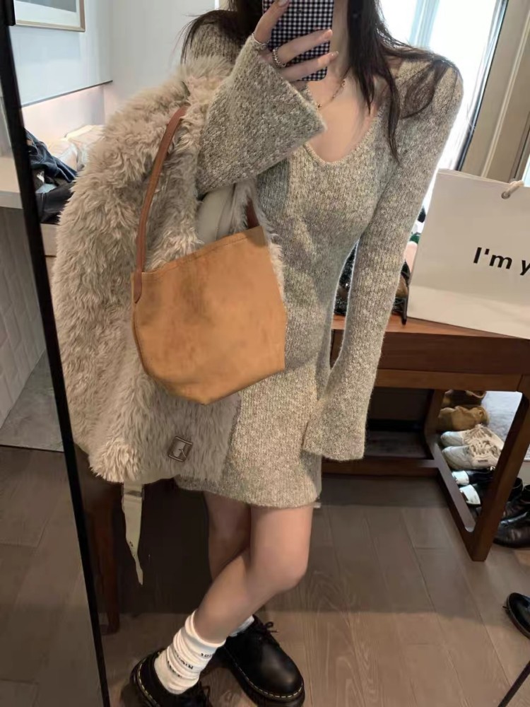 French-Style Knitted Dress for Women - V-Neck Black Inner Layer Short Skirt, High-End Winter Fashion French-Style Knitted Dress for Women - V-Neck Black Inner Layer Short Skirt, High-End Winter Fashion