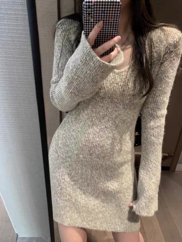 French-Style Knitted Dress for Women - V-Neck Black Inner Layer Short Skirt, High-End Winter Fashion French-Style Knitted Dress for Women - V-Neck Black Inner Layer Short Skirt, High-End Winter Fashion