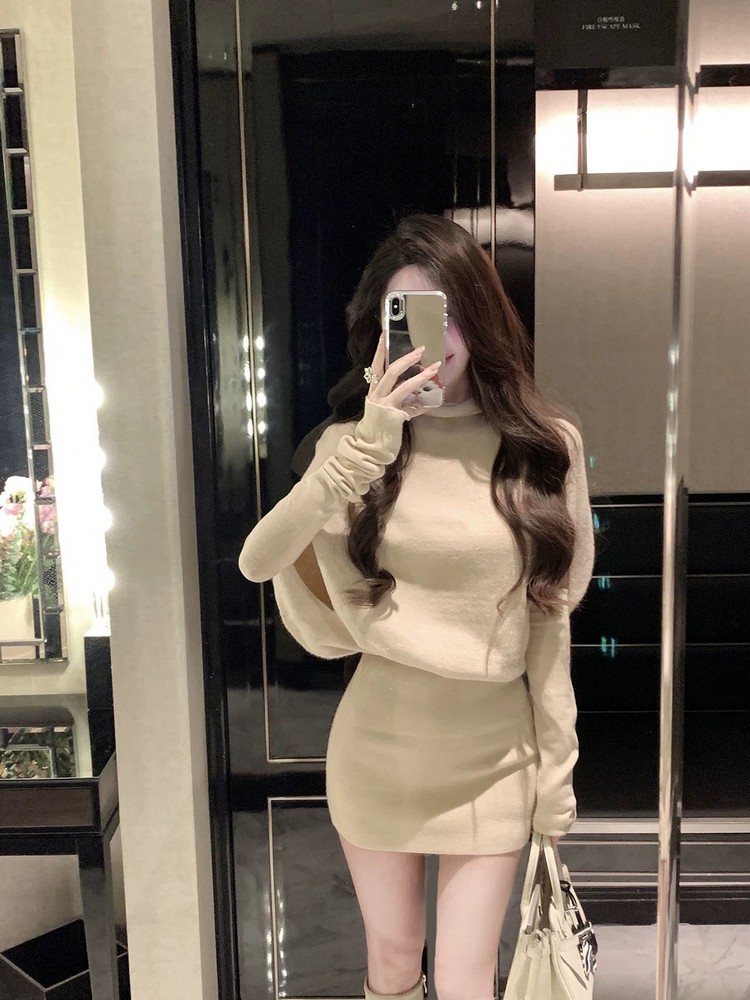French Style Long Sleeve Knitted Dress for Women, Waist-Cinching Bodycon Sweater Dress, Spring Fashion, Chic and Unique Design French Style Long Sleeve Knitted Dress for Women, Waist-Cinching Bodycon Sweater Dress, Spring Fashion, Chic and Unique Design