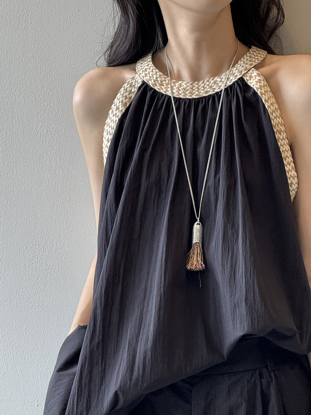 French-Style Round Neck Pleated Sleeveless Top and Shorts Set for Women - Casual Summer 2025 Two-Piece Outfit