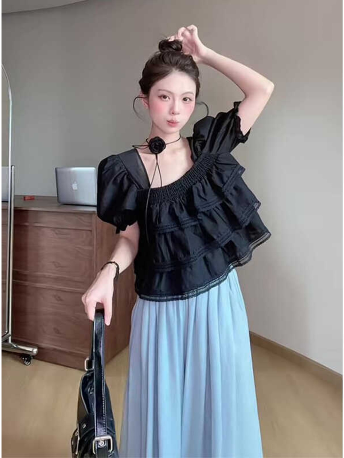 French-Style Square Neck Puff Sleeve White Shirt for Women - Summer Ruffled Edge Short Exquisite Top with Niche Design French-Style Square Neck Puff Sleeve White Shirt for Women - Summer Ruffled Edge Short Exquisite Top with Niche Design