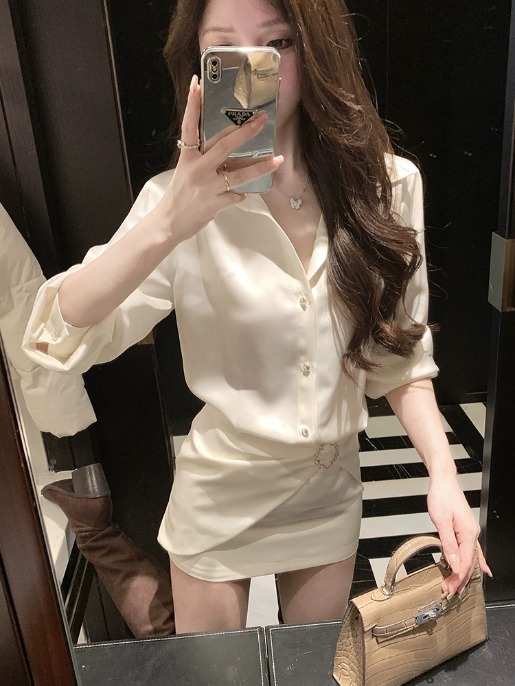 French-Style White Shirt Dress for Women, Waist-Cinching Bodycon Design, Elegant Spring Fashion, Chic Short Skirt French-Style White Shirt Dress for Women, Waist-Cinching Bodycon Design, Elegant Spring Fashion, Chic Short Skirt