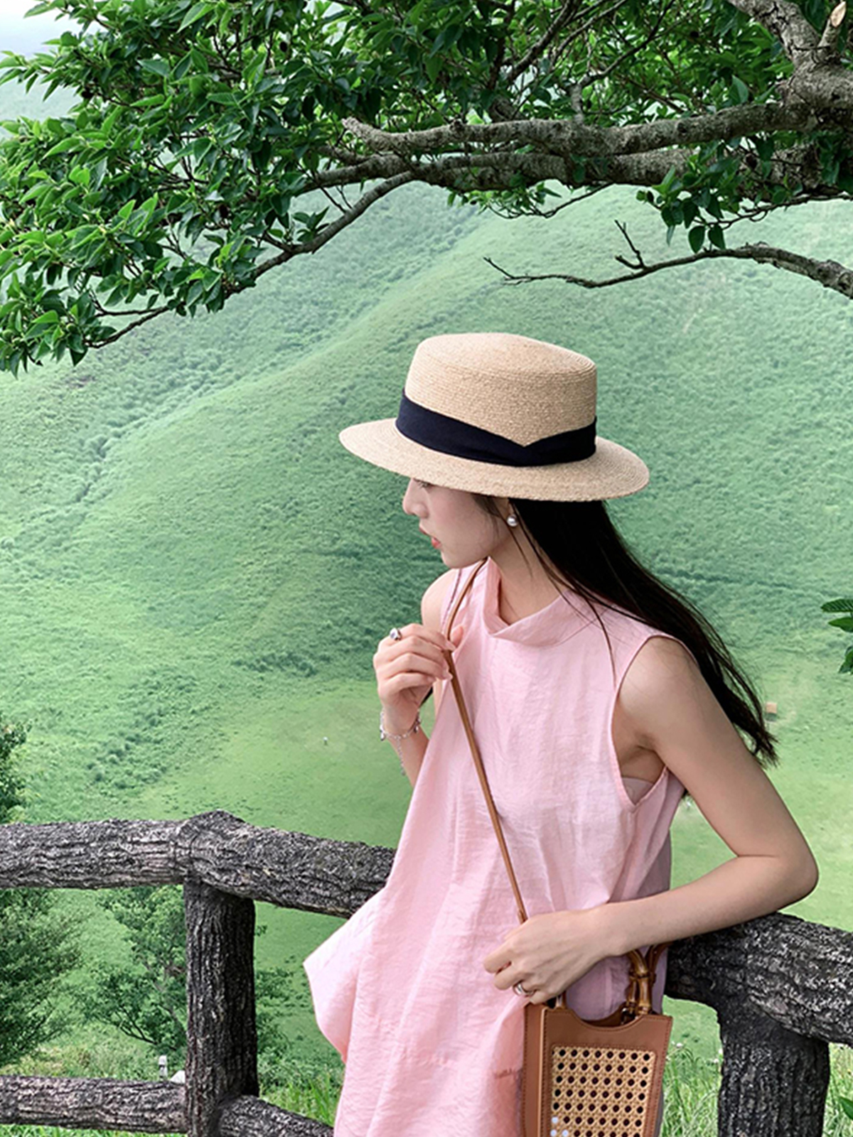 French Vintage Half-High Neck Sleeveless Dress for Women - Summer Chic Long Skirt with Elegant Design, Perfect for 90s & Y2K Styles French Vintage Half-High Neck Sleeveless Dress for Women - Summer Chic Long Skirt with Elegant Design, Perfect for 90s & Y2K Styles