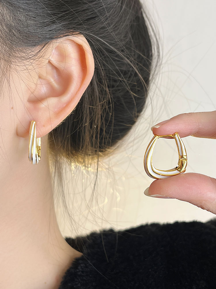 French Vintage Melard Enamel Drip Glaze High-End Ear Clip Earrings - Unique Elegant Design for Women, Timeless Chic Accessory French Vintage Melard Enamel Drip Glaze High-End Ear Clip Earrings - Unique Elegant Design for Women, Timeless Chic Accessory