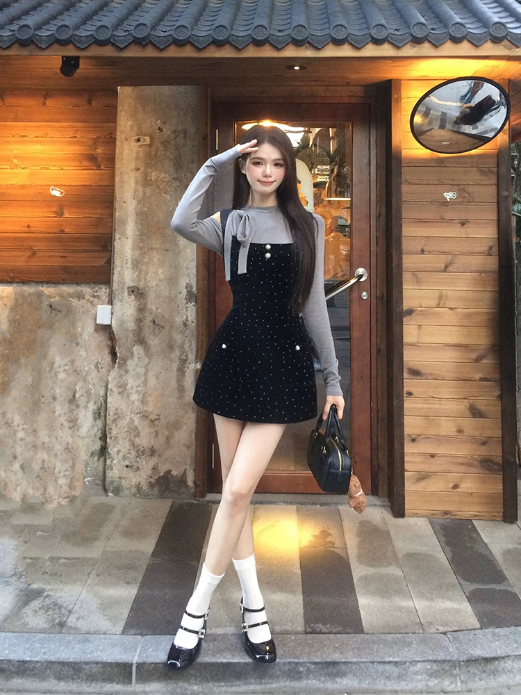 French Vintage Off-Shoulder Velvet Polka Dot Camisole Dress - Women's High-End Spring Short Skirt Set French Vintage Off-Shoulder Velvet Polka Dot Camisole Dress - Women's High-End Spring Short Skirt Set