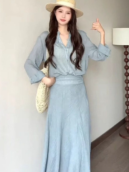French Vintage Summer 2025 Women's Two-Piece Set, Loose Long Sleeve Shirt & High-Waisted A-Line Skirt, Trendy Chic Style French Vintage Summer 2025 Women's Two-Piece Set, Loose Long Sleeve Shirt & High-Waisted A-Line Skirt, Trendy Chic Style