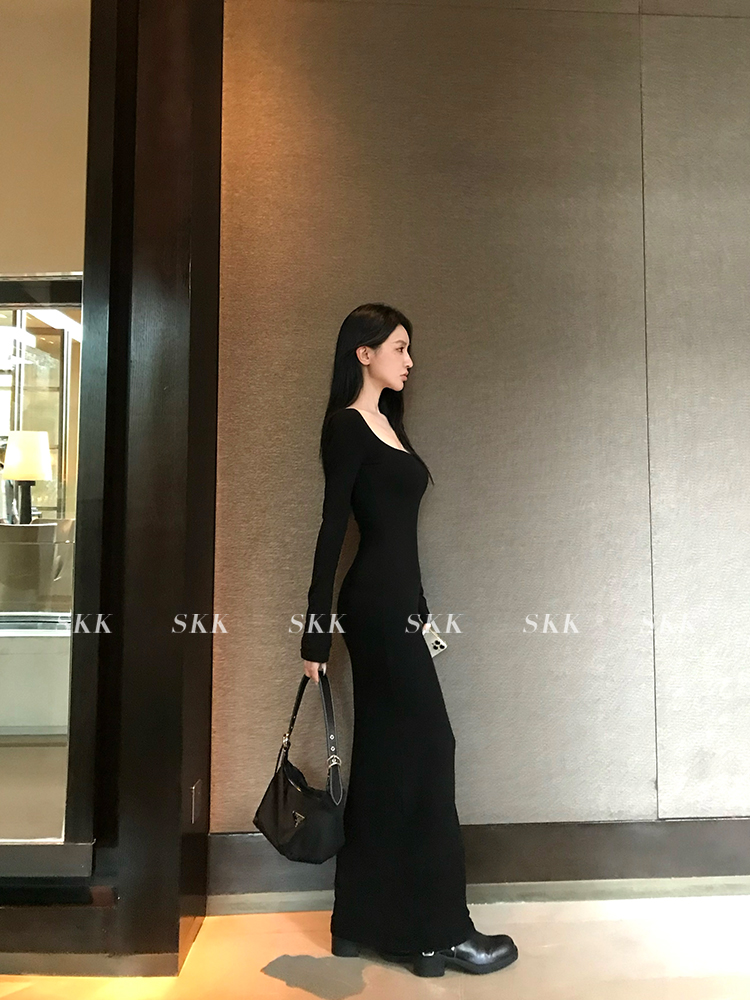 Generous Neck Long Sleeve Slim Fit Flared Dress for Women - Hot Girl Style, Perfect for Spring, Y2K & 90s Inspired Fashion Generous Neck Long Sleeve Slim Fit Flared Dress for Women - Hot Girl Style, Perfect for Spring, Y2K & 90s Inspired Fashion
