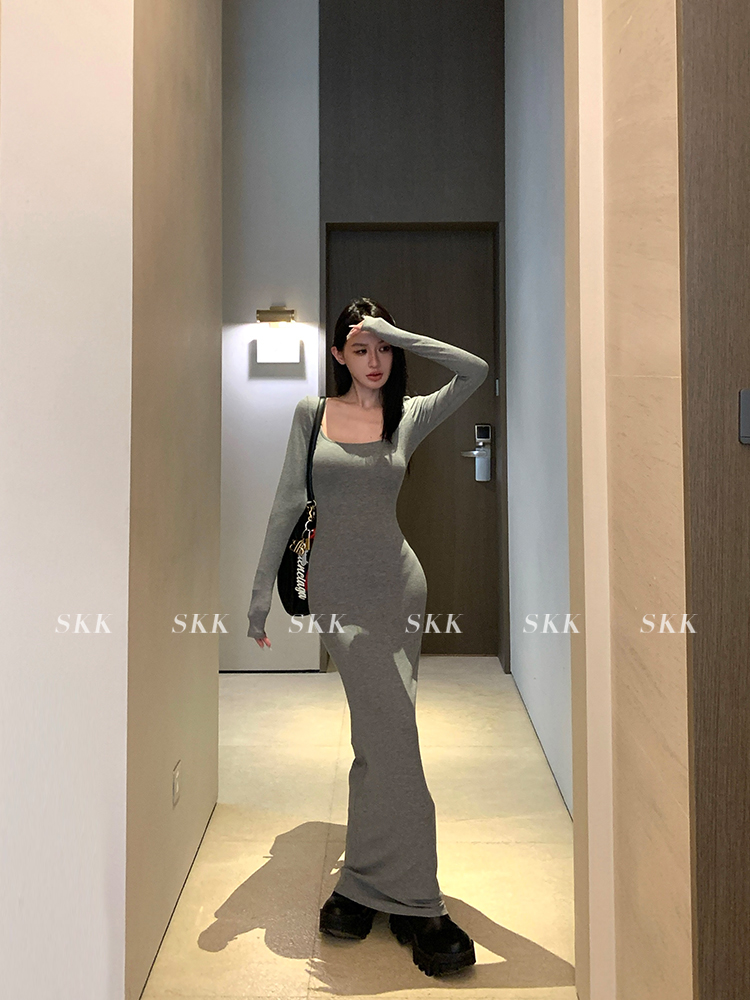 Generous Neck Long Sleeve Slim Fit Flared Dress for Women - Hot Girl Style, Perfect for Spring, Y2K & 90s Inspired Fashion Generous Neck Long Sleeve Slim Fit Flared Dress for Women - Hot Girl Style, Perfect for Spring, Y2K & 90s Inspired Fashion