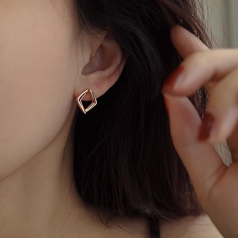 Geometric Diamond Design Earrings for Women - Niche Cool Style, Trendy New Year Accessories Geometric Diamond Design Earrings for Women - Niche Cool Style, Trendy New Year Accessories