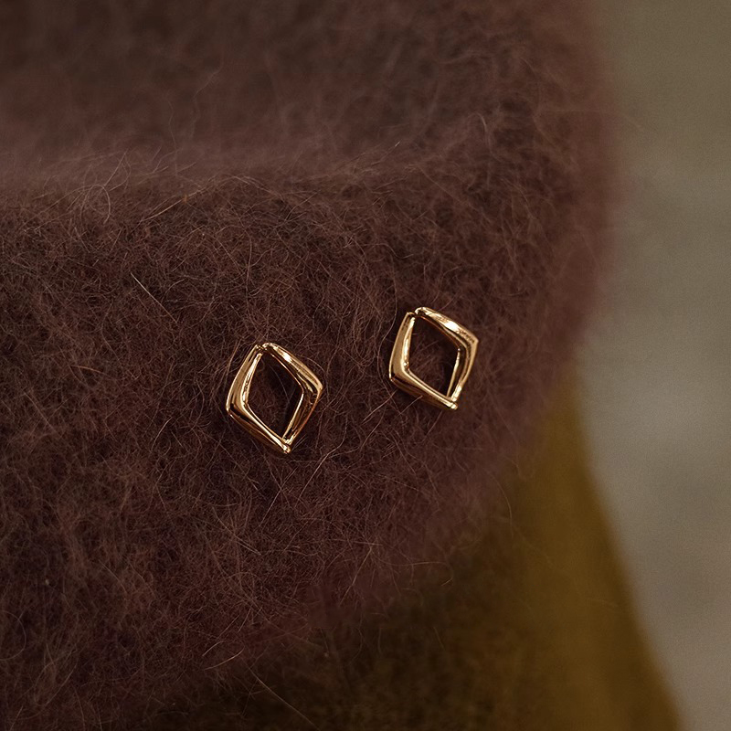 Geometric Diamond Design Earrings for Women - Niche Cool Style, Trendy New Year Accessories Geometric Diamond Design Earrings for Women - Niche Cool Style, Trendy New Year Accessories