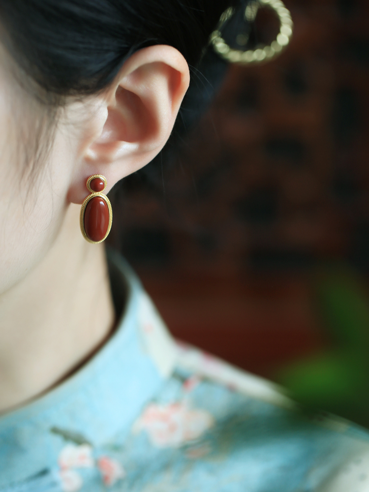 Geometric Red Agate Earrings for Women - 18k Gold Plated Silver Oval Design, Elegant High-End Ear Accessories Geometric Red Agate Earrings for Women - 18k Gold Plated Silver Oval Design, Elegant High-End Ear Accessories