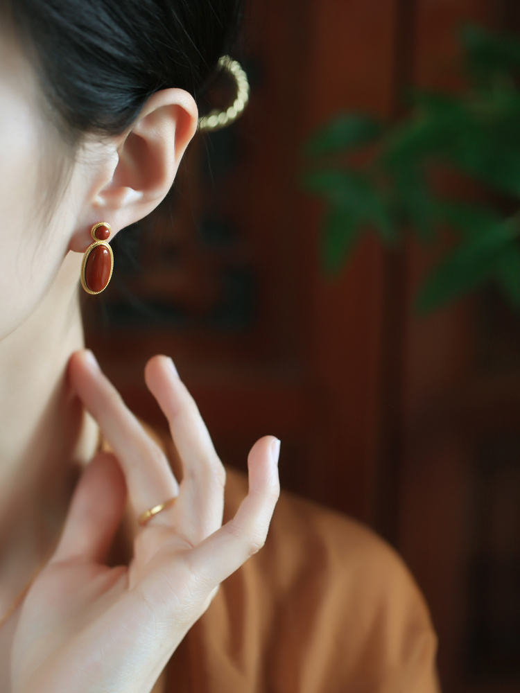 Geometric Red Agate Earrings for Women - 18k Gold Plated Silver Oval Design, Elegant High-End Ear Accessories Geometric Red Agate Earrings for Women - 18k Gold Plated Silver Oval Design, Elegant High-End Ear Accessories