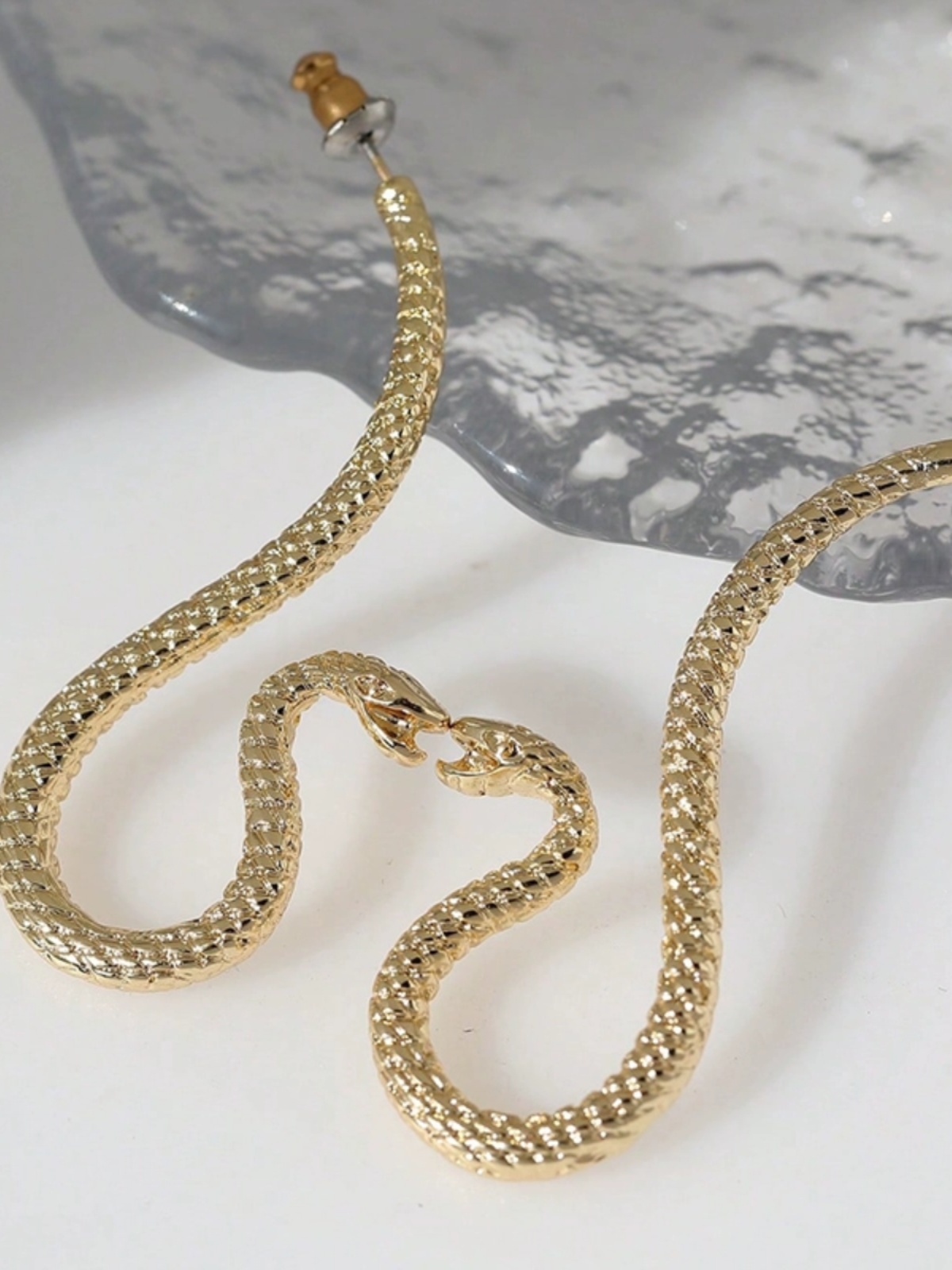 Gold 3D Snake-Shaped Earrings - Realistic Exaggerated Statement Jewelry for Parties and Outings, Bold Fashion Accessories Gold 3D Snake-Shaped Earrings - Realistic Exaggerated Statement Jewelry for Parties and Outings, Bold Fashion Accessories