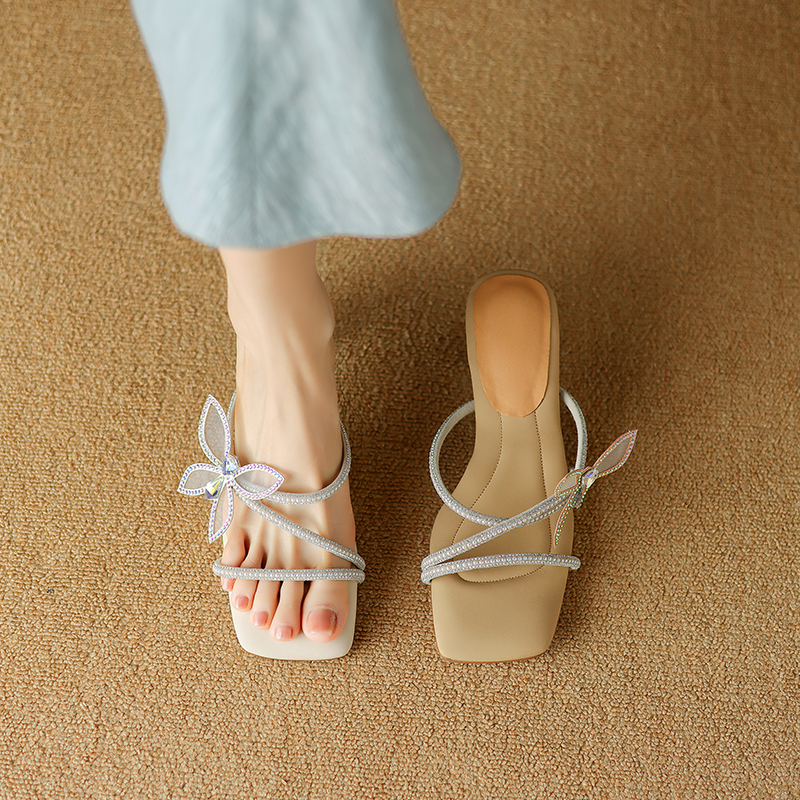 Gorgeous Bowknot Rhinestone High-Heeled Sandals - Summer Open-Toe Crystal Slippers for Vacation and Outdoor Wear Gorgeous Bowknot Rhinestone High-Heeled Sandals - Summer Open-Toe Crystal Slippers for Vacation and Outdoor Wear