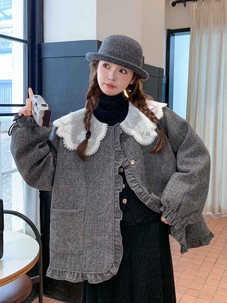 Gray Lace Doll Collar Woolen Coat for Women, 2025 Winter High-End French Style Loose Down Jacket Gray Lace Doll Collar Woolen Coat for Women, 2025 Winter High-End French Style Loose Down Jacket