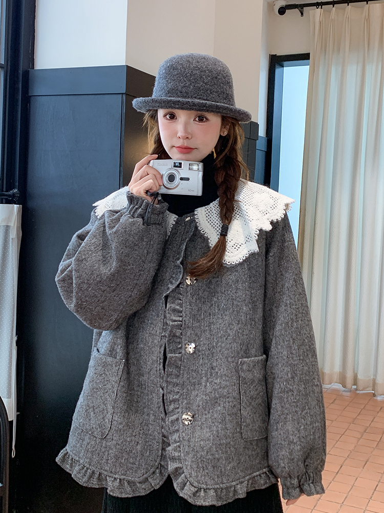 Gray Lace Doll Collar Woolen Coat for Women, 2025 Winter High-End French Style Loose Down Jacket Gray Lace Doll Collar Woolen Coat for Women, 2025 Winter High-End French Style Loose Down Jacket