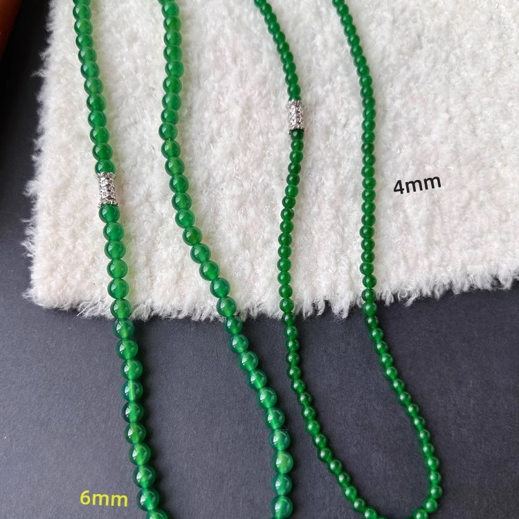 Green Agate Necklace for Women - S925 Silver Clasp, Niche Fashion Collarbone Chain, Elegant Jewelry for Every Occasion Green Agate Necklace for Women - S925 Silver Clasp, Niche Fashion Collarbone Chain, Elegant Jewelry for Every Occasion