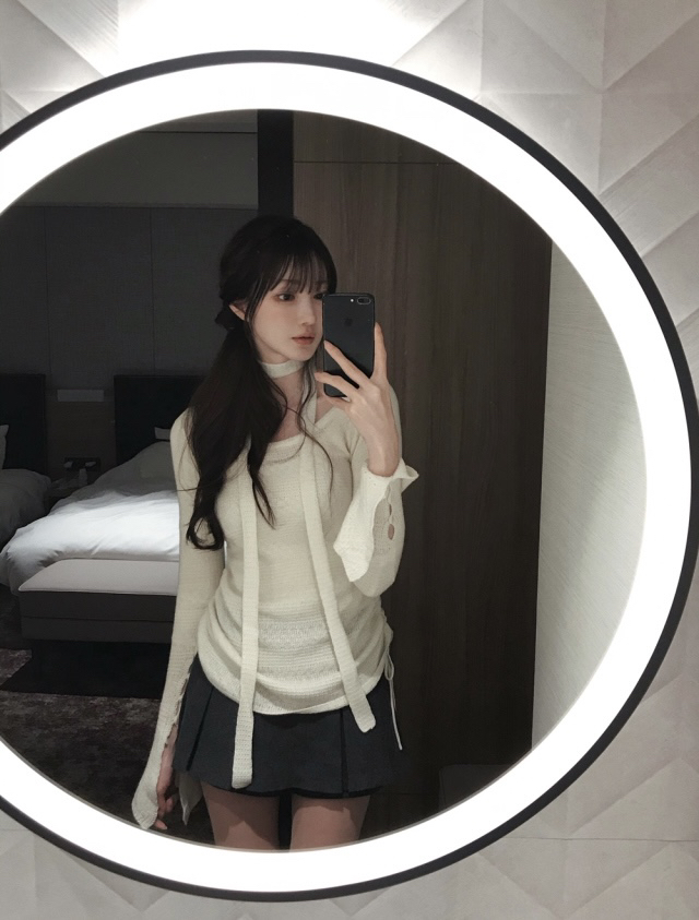 Halter Neck Knitted Shirt for Women - Diagonal Shoulder Design, Early Spring Style, Chic & Trendy Fashion Essential Halter Neck Knitted Shirt for Women - Diagonal Shoulder Design, Early Spring Style, Chic & Trendy Fashion Essential