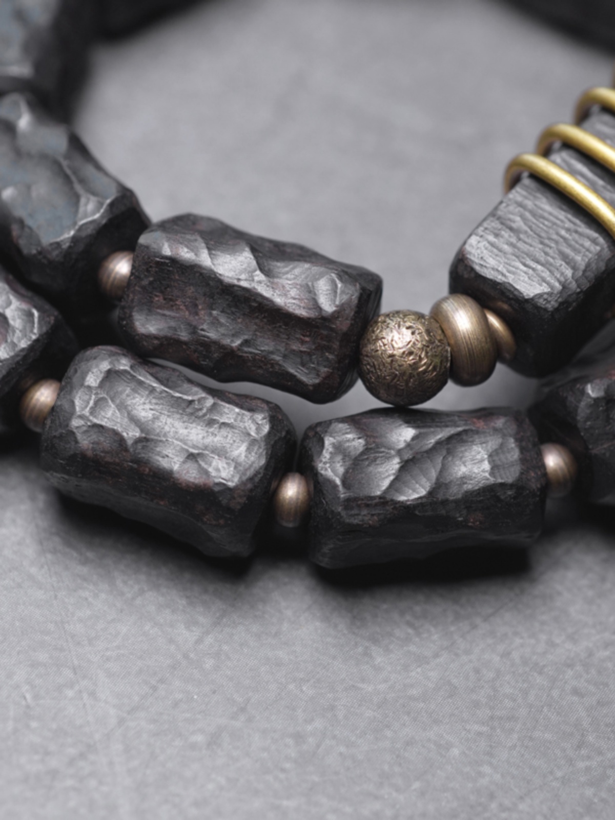 Hand-Carved Ethnic Style Black Sandalwood Bracelet for Men - Unique Retro Play Bead Accessory, Cultural Fashion Jewelry