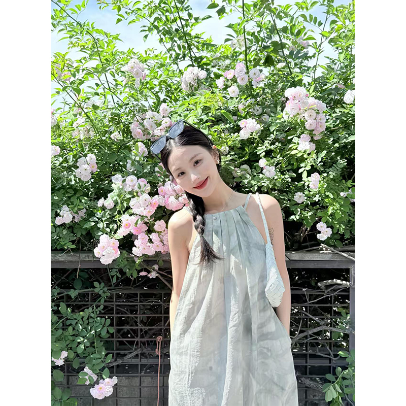 Hand-Drawn Plant Print Casual Round Neck Strap Dress for Women - Versatile and Trendy Spring/Summer Fashion Hand-Drawn Plant Print Casual Round Neck Strap Dress for Women - Versatile and Trendy Spring/Summer Fashion