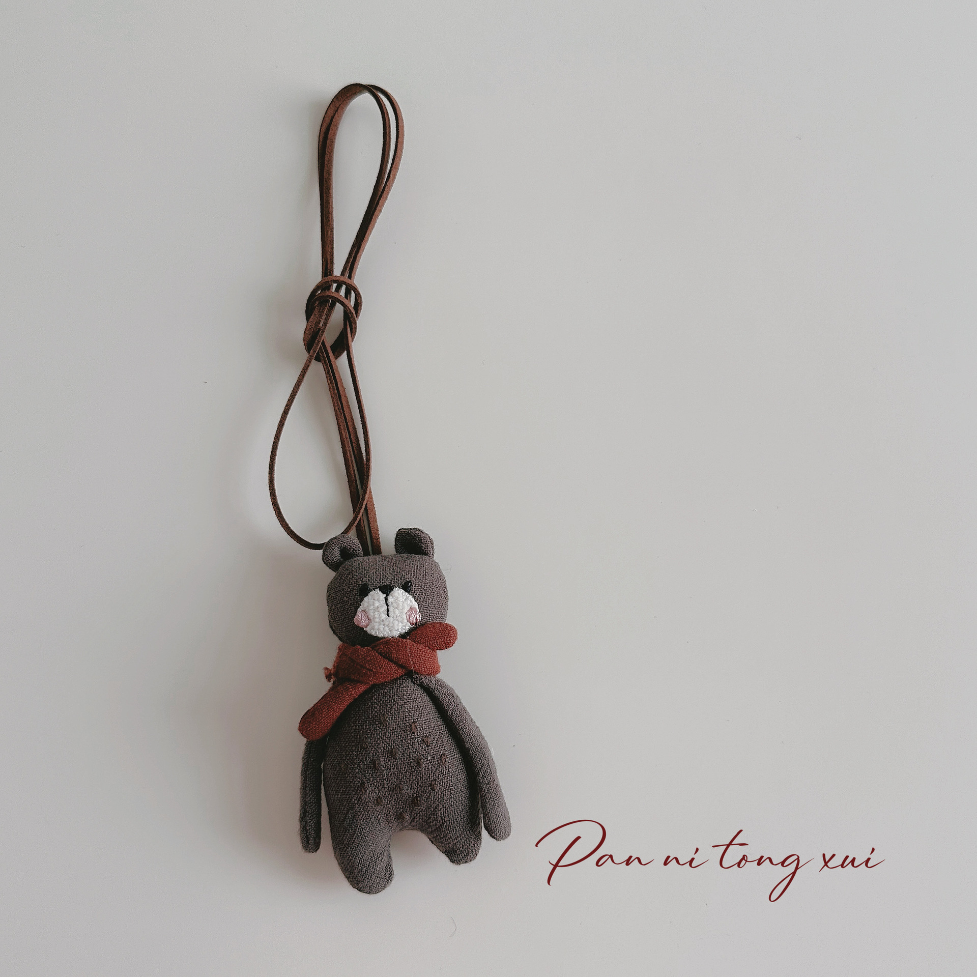 Handmade Children's Cartoon Hanging Neck Necklace - Cute 3D Soft Animal Pendant for Sweatshirts & Accessories Handmade Children's Cartoon Hanging Neck Necklace - Cute 3D Soft Animal Pendant for Sweatshirts & Accessories