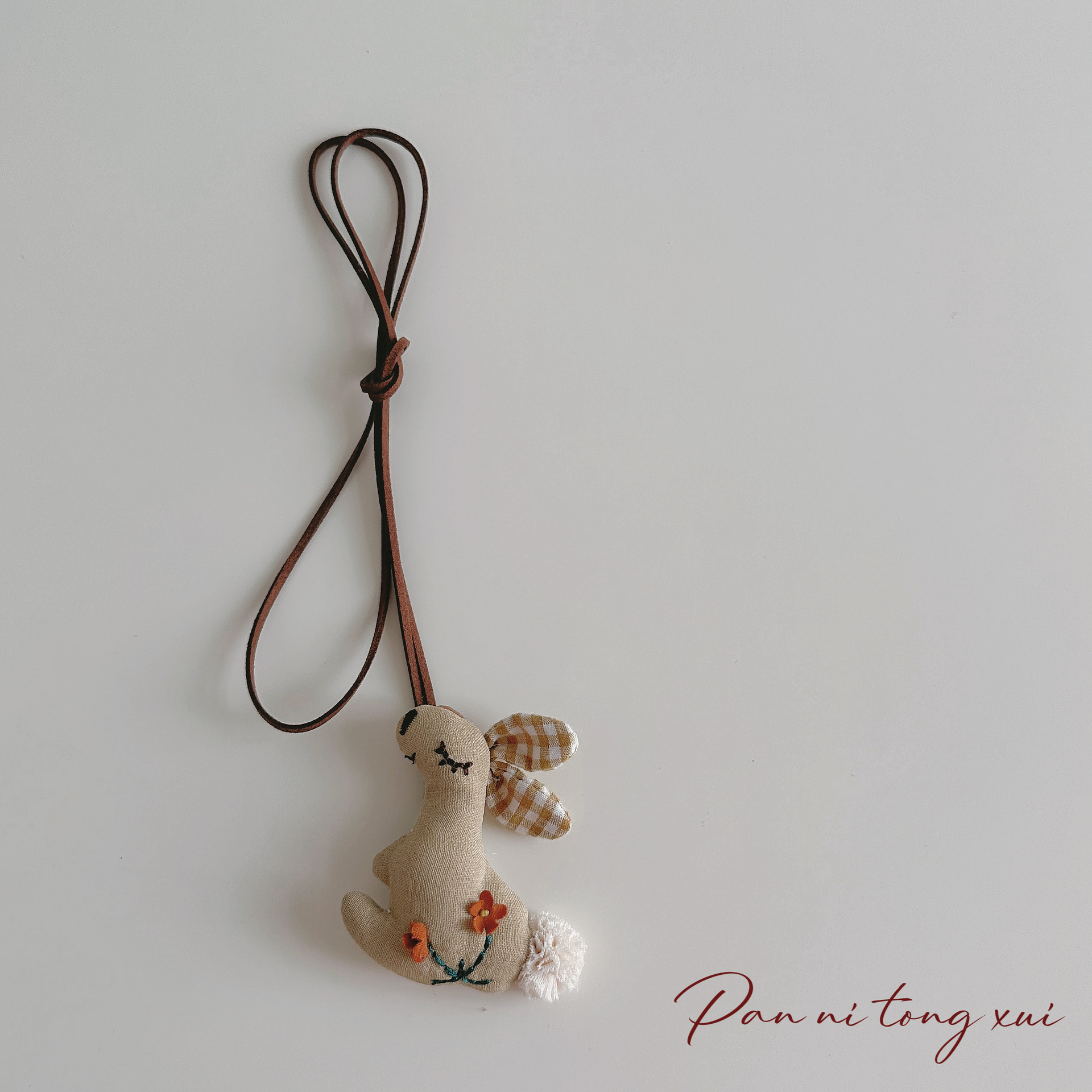 Handmade Children's Cartoon Hanging Neck Necklace - Cute 3D Soft Animal Pendant for Sweatshirts & Accessories Handmade Children's Cartoon Hanging Neck Necklace - Cute 3D Soft Animal Pendant for Sweatshirts & Accessories