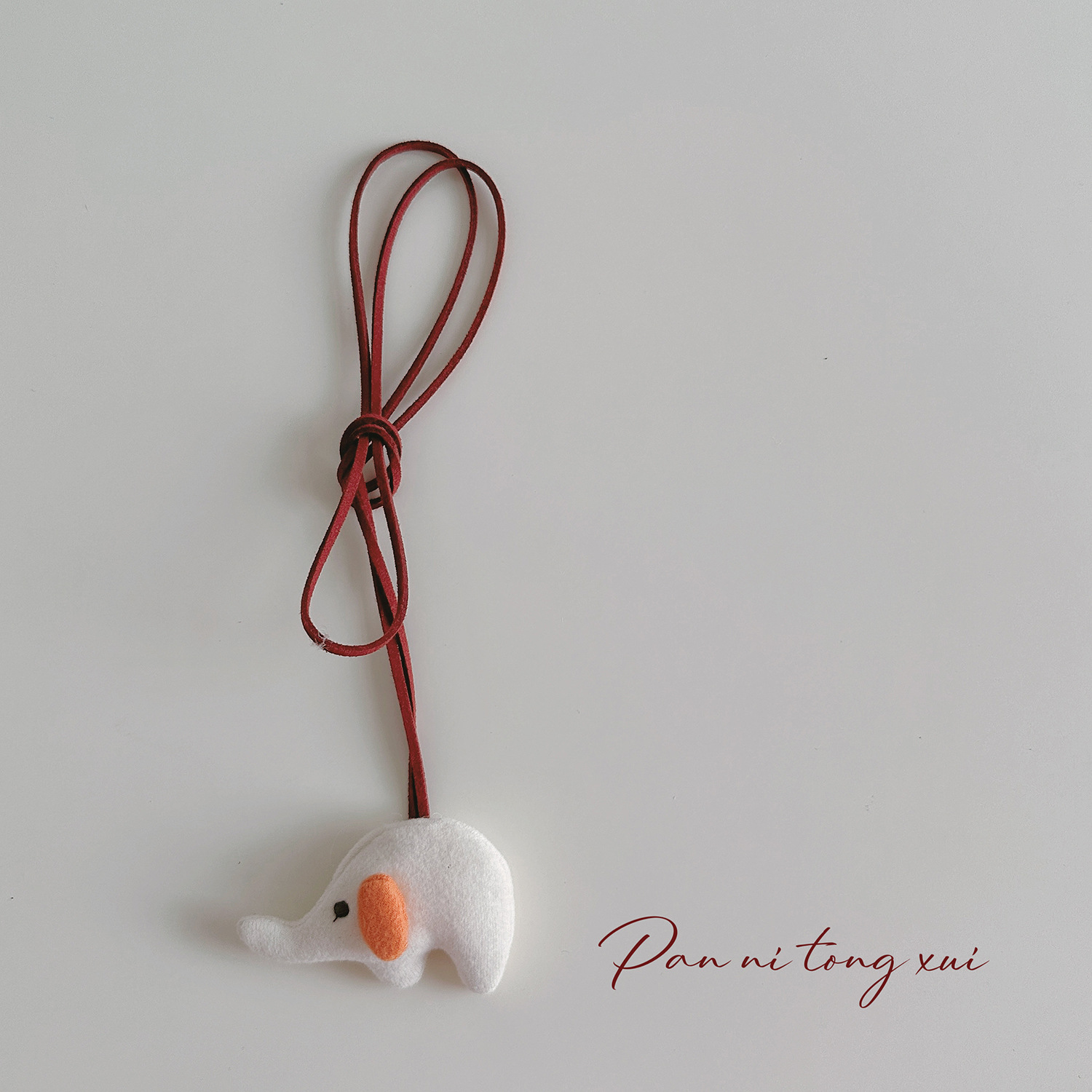 Handmade Children's Cartoon Hanging Neck Necklace - Cute 3D Soft Animal Pendant for Sweatshirts & Accessories Handmade Children's Cartoon Hanging Neck Necklace - Cute 3D Soft Animal Pendant for Sweatshirts & Accessories