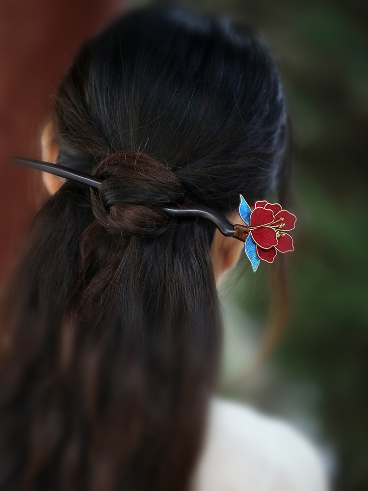 Handmade Cloisonné Peony Flower Hairpin - High-End Ancient Style Sandalwood Hair Accessory for Chinese Daily Bun Hairstyles Handmade Cloisonné Peony Flower Hairpin - High-End Ancient Style Sandalwood Hair Accessory for Chinese Daily Bun Hairstyles