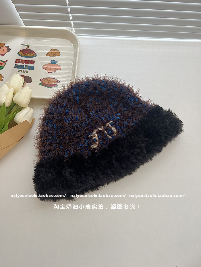 Handmade Color-Blocking Plush Chunky Knit Yarn Winter Hat for Women - Warm Thick Fisherman Style
