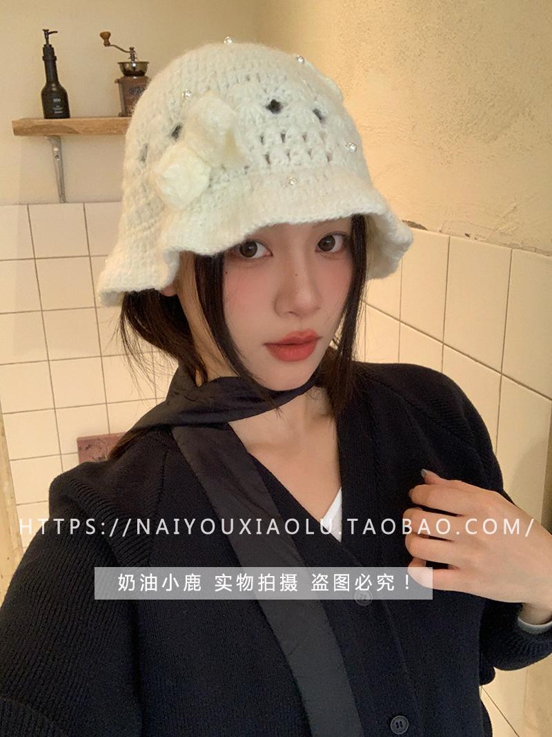 Handmade Crochet Bow Fisherman's Hat for Women - Floral Yarn Sun Hat for Autumn and Winter, Boho Style, Vintage Charm Handmade Crochet Bow Fisherman's Hat for Women - Floral Yarn Sun Hat for Autumn and Winter, Boho Style, Vintage Charm