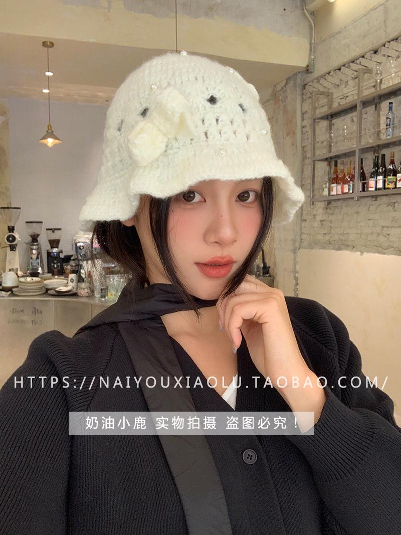 Handmade Crochet Bow Fisherman's Hat for Women - Floral Yarn Sun Hat for Autumn and Winter, Boho Style, Vintage Charm Handmade Crochet Bow Fisherman's Hat for Women - Floral Yarn Sun Hat for Autumn and Winter, Boho Style, Vintage Charm