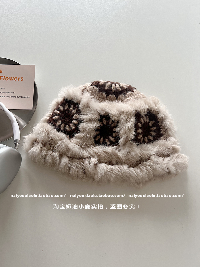 Handmade Crochet Rabbit Fur Yarn Hat for Women, Cute Plush Winter Warmth, Small Face Lion Design, Trendy Winter Fashion Accessory