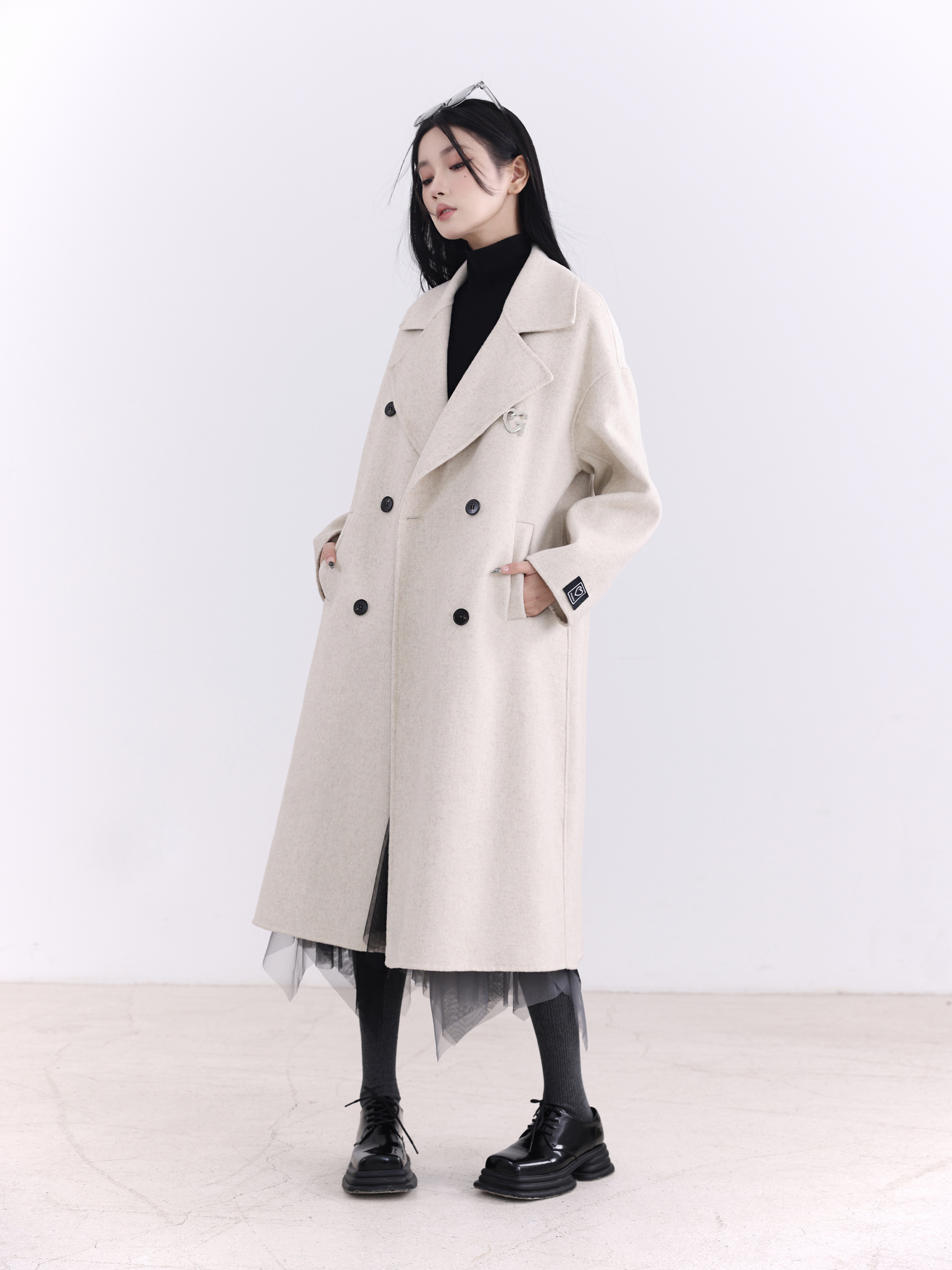 Handmade Double-Sided Wool Coat - 70% Wool, Spring/Summer, Korean Style, Lightweight, Chic Layering Piece Handmade Double-Sided Wool Coat - 70% Wool, Spring/Summer, Korean Style, Lightweight, Chic Layering Piece