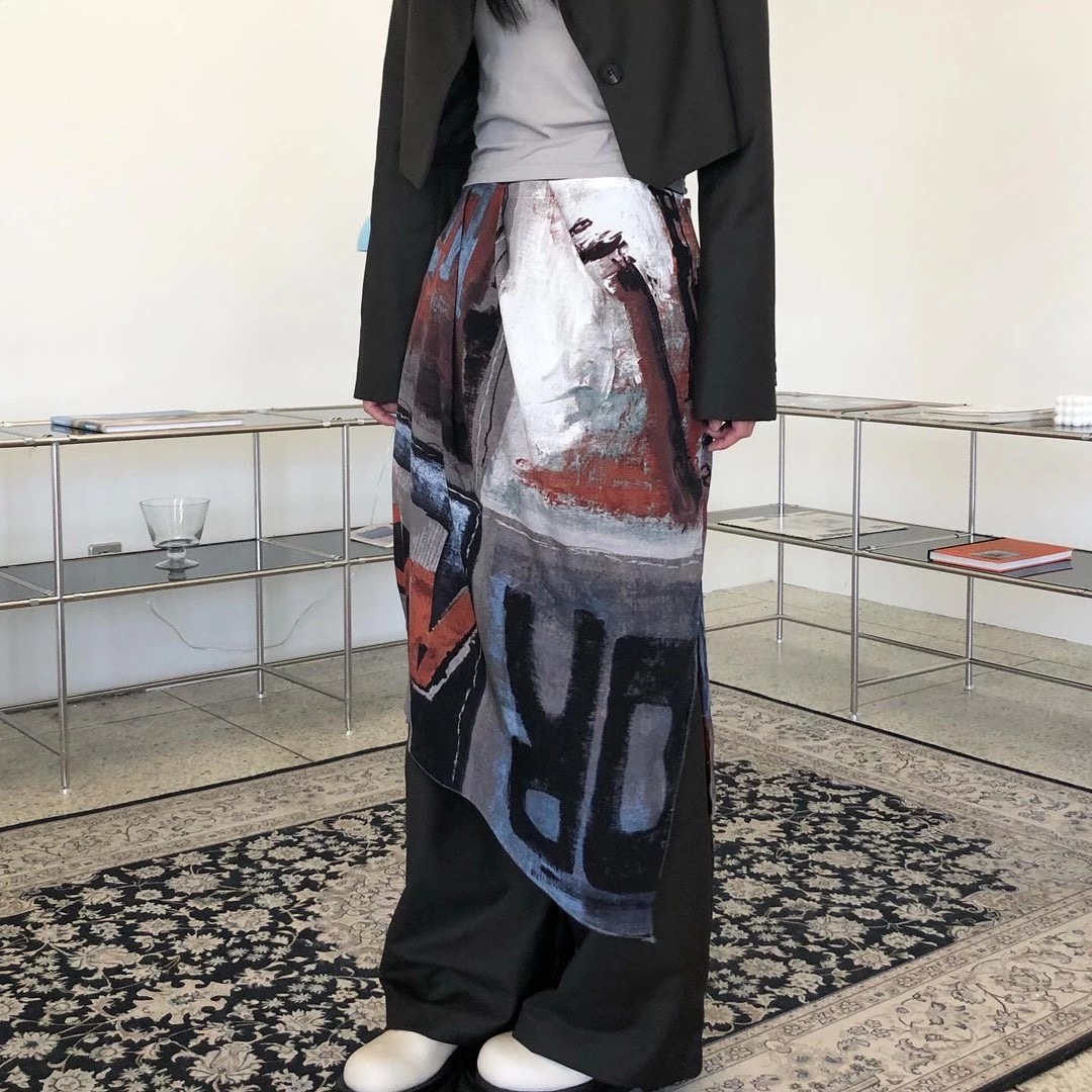 Handmade Retro Abstract Oil Painting Style Irregular Half-Length Skirt - Artistic Pattern for Unique Vintage Fashion Handmade Retro Abstract Oil Painting Style Irregular Half-Length Skirt - Artistic Pattern for Unique Vintage Fashion