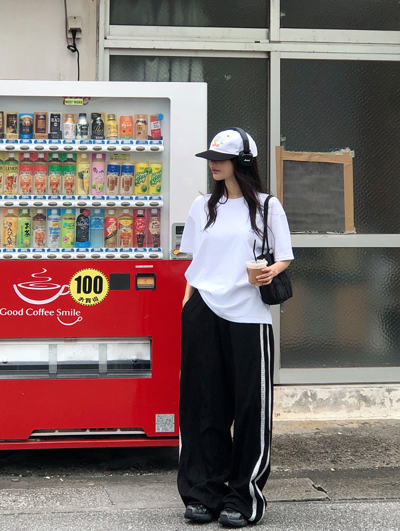 Handmade Retro Lace Side Stripe Casual Pants - Korean Style Straight Fit Trousers for a Chic 90s Look Handmade Retro Lace Side Stripe Casual Pants - Korean Style Straight Fit Trousers for a Chic 90s Look