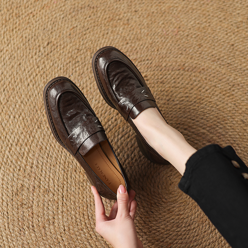 Handmade Sheepskin Retro Flat Loafers - Genuine Leather Slip-On Shoes for Y2K and Vintage Style Lovers Handmade Sheepskin Retro Flat Loafers - Genuine Leather Slip-On Shoes for Y2K and Vintage Style Lovers