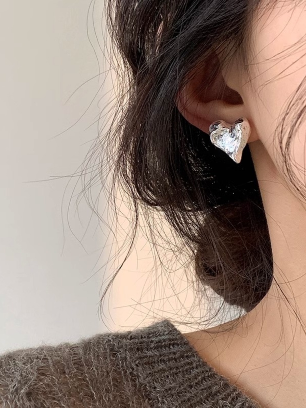 Handmade Textured Heart Earrings in S925 Silver - Unique Versatile Design for Women