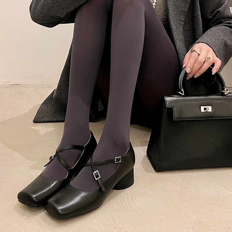 Handmade Washed Calfskin Cross-Strap Square-Toe Chunky Heel Mary Jane Flats for Women - Stylish Vintage-Inspired Ballet Shoes Handmade Washed Calfskin Cross-Strap Square-Toe Chunky Heel Mary Jane Flats for Women - Stylish Vintage-Inspired Ballet Shoes